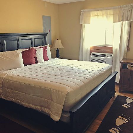 Yellowstone Condos & Suites Гардинър Екстериор снимка