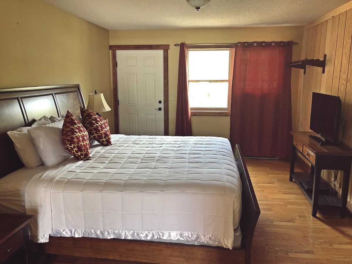 Yellowstone Condos & Suites Гардинър Екстериор снимка